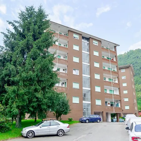 Daire Riverside Omegna